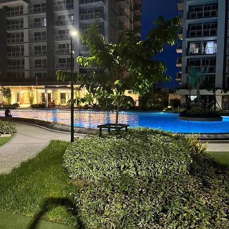 86 sqm, 3BR condo, Free Prking, WiFi, ntflx