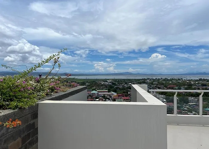 公寓 86 Sqm, 3br Condo, Free Prking, Wifi, Ntflx 马尼拉