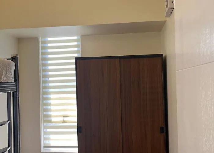 86 Sqm, 3br Condo, Free Prking, Wifi, Ntflx 公寓 *